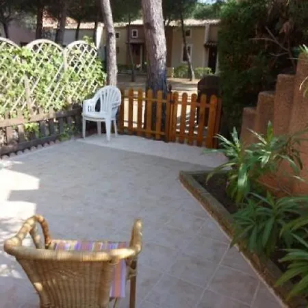 6 Pers, 2 Chambres, 1 Mezzanine, 2 Salle De Bain, Terrasse + Piscine + Parking, Proche Plage - Ref Para84